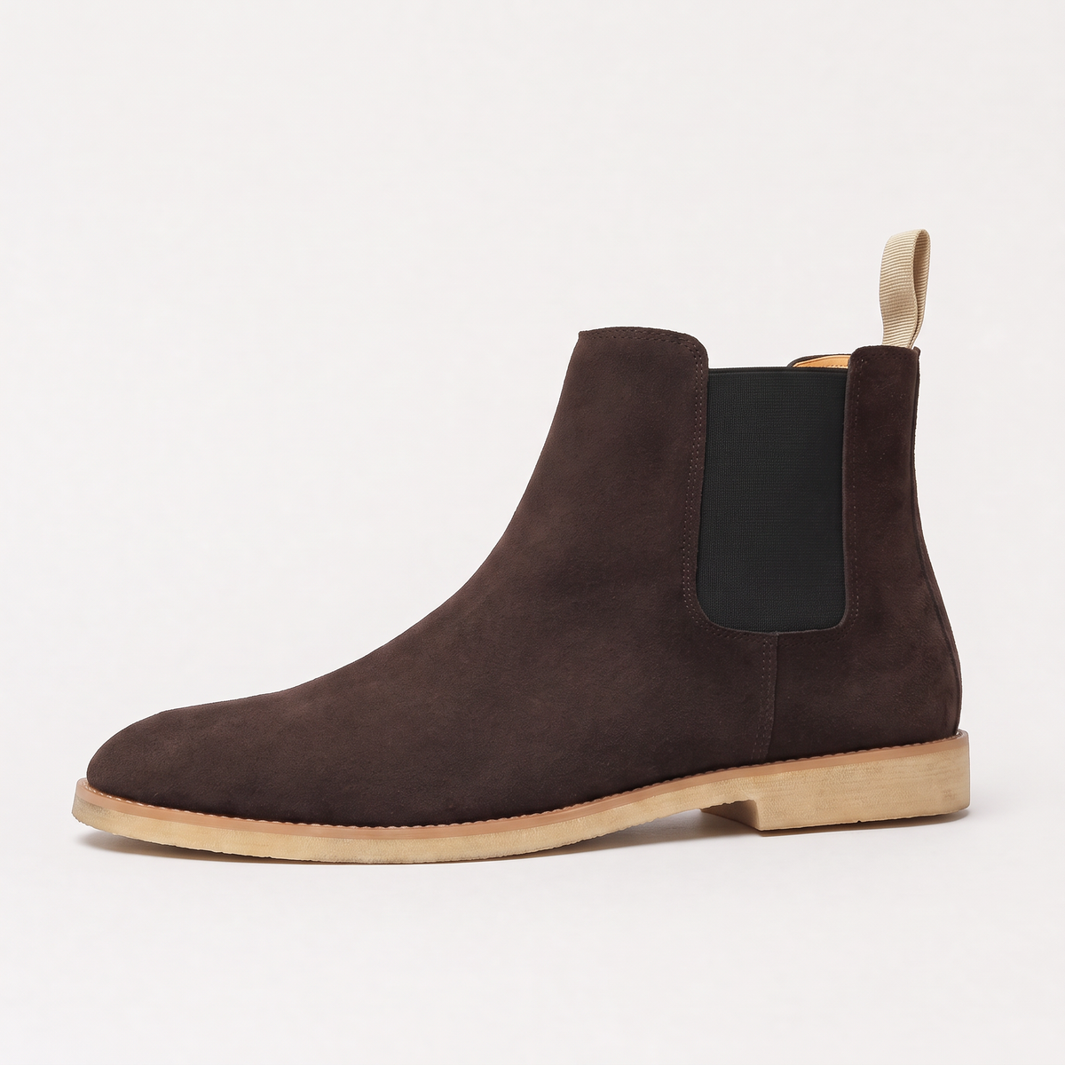 men's pull-on Chelsea boot with rounded toe